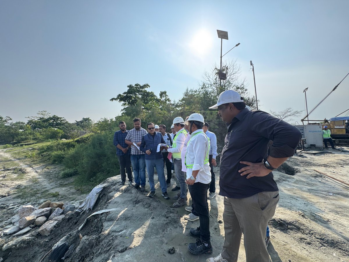 AssamWater's tweet image. Shri Saranga Pani Sarma, ACS, State Project Director, AIWTDS, visited the project sites at Aphalamukh and Nimati along with TSSC and contractor DVP to review progress, outline the future roadmap, and guide the team to expedite the work.

#sitevisit