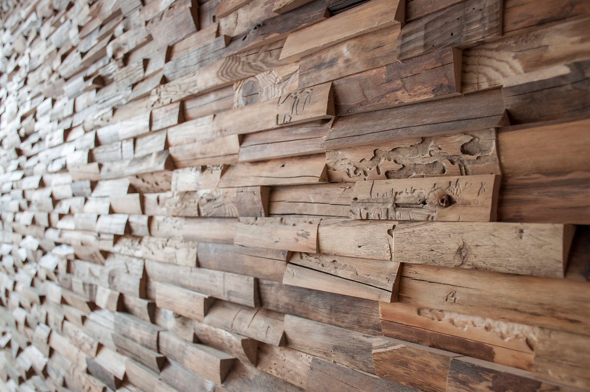 Audrini_Living's tweet image. Reclaimed wood isn’t uniform - and that’s exactly the point.

Variation, grain and imperfection are what give a space depth and authenticity.
AudriniLiving.com

#InteriorDesign2026 #InteriorDesign
#HomeDesignInspiration #HomeInspo
#ModernInteriors #InteriorStyling #Interior