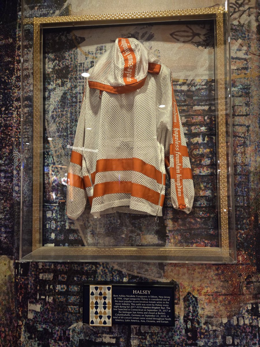 ⟭⟬ Jennie Lynn⁷ ⊙⊝⊜ Metlife D1 & D2 ⟬⟭ tweet media