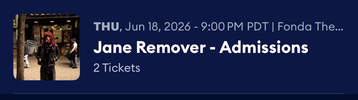 avery✨ tweet media