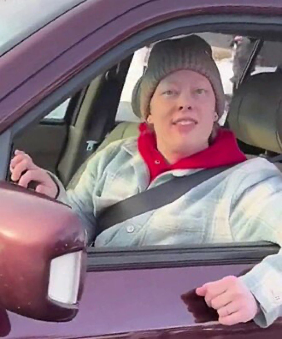 Officer Lew tweet media