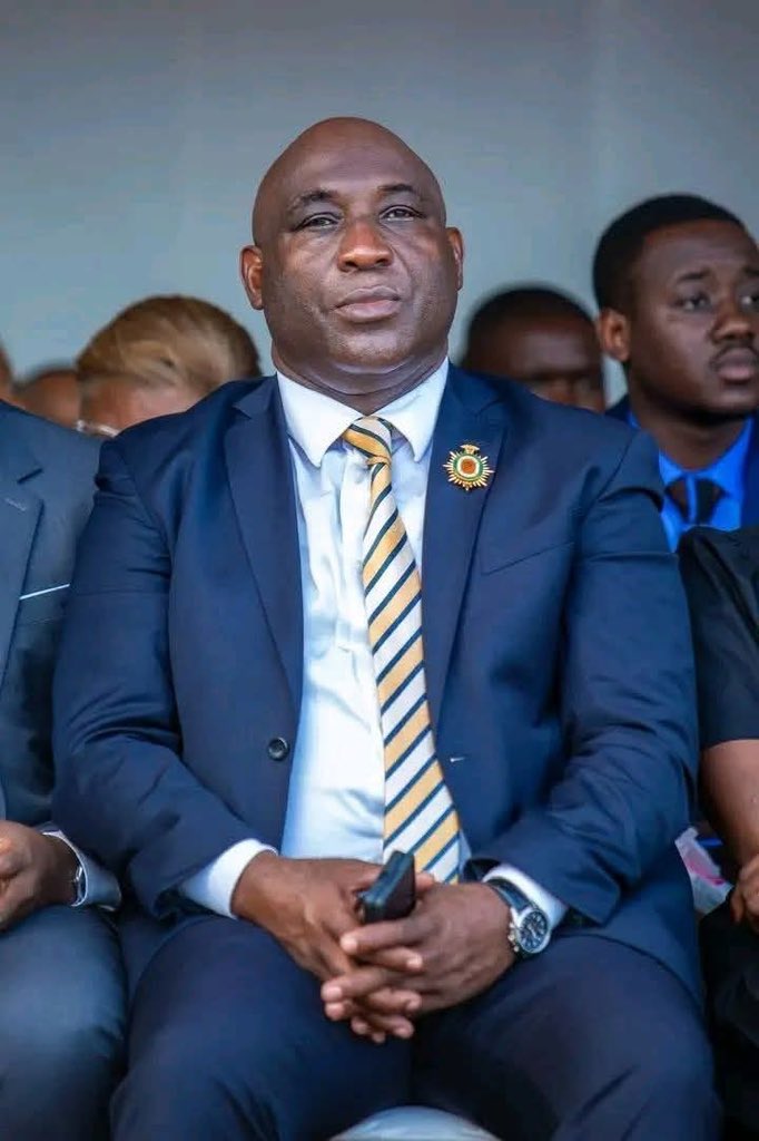 🔴 URGENT : ABDOULAYE TRAORÉ DIT « BEN BADI » CONDAMNÉ PAR LA JUSTICE POUR V.I0L 💔😱

Le verdict est tombé ce mercredi 22 avril 2026. L’ancienne gloire du football ivoirien, Abdoulaye Traoré, plus connu sous le nom de Ben Badi, a été reconnu coupable de v.i0l par la justice.