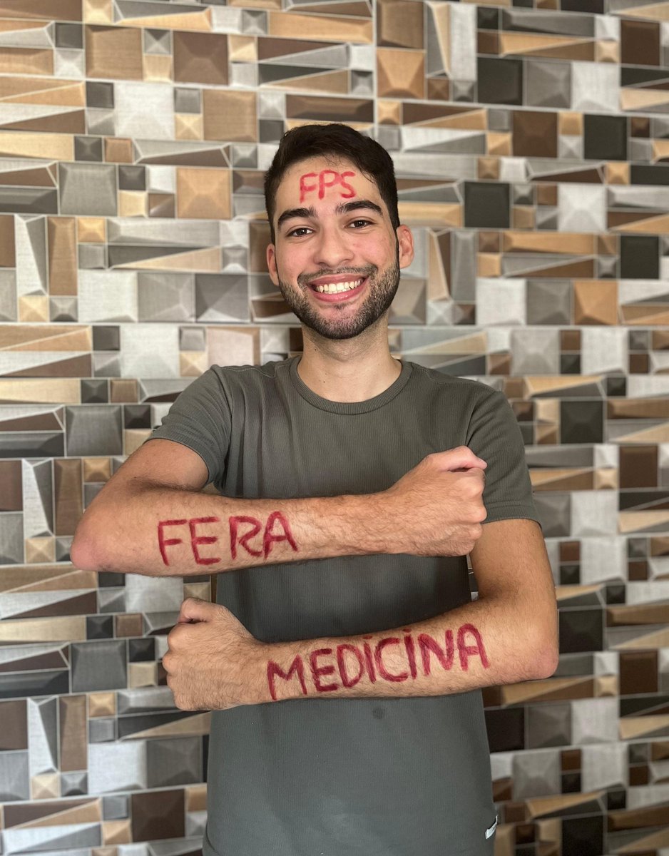 jadzzu's tweet photo. EU CONSEGUI! EU VOU SER MÉDICO!!! https://t.co/lebTfuPDMc
