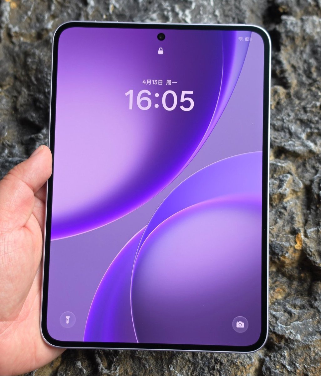 vinishkeshri12's tweet photo. #OPPO Pad Mini launched in ๐จ๐ณ
Specs:
๐ 8.8" 2.5K 144Hz OLED Display, 3200nits Peak ๐, 1600nits HBM, 2.99mm Ultra-narrow Bezels
๐ฆพ Snapdragon 8 Gen 5
๐พ LPDDR5X + UFS 4.1
๐ธ 13MP
๐คณ 8MP
๐ 8000mAh
๐ 67W
๐ญ Android 16 | ColorOS 16
๐ WiFi 7, Bluetooth 6.0
#OPPOPadMini
๐งต1/2 https://t.co/wqATqHr7eS