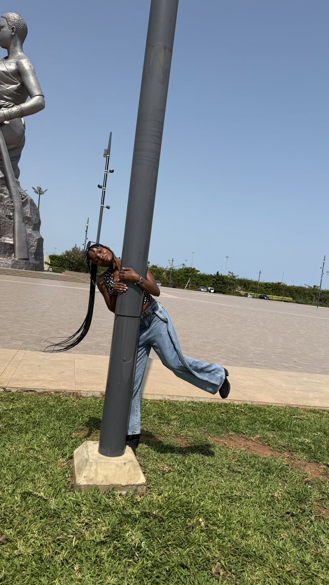 ÅŸ0𝕸Į𝕯Ē💜👟 tweet media