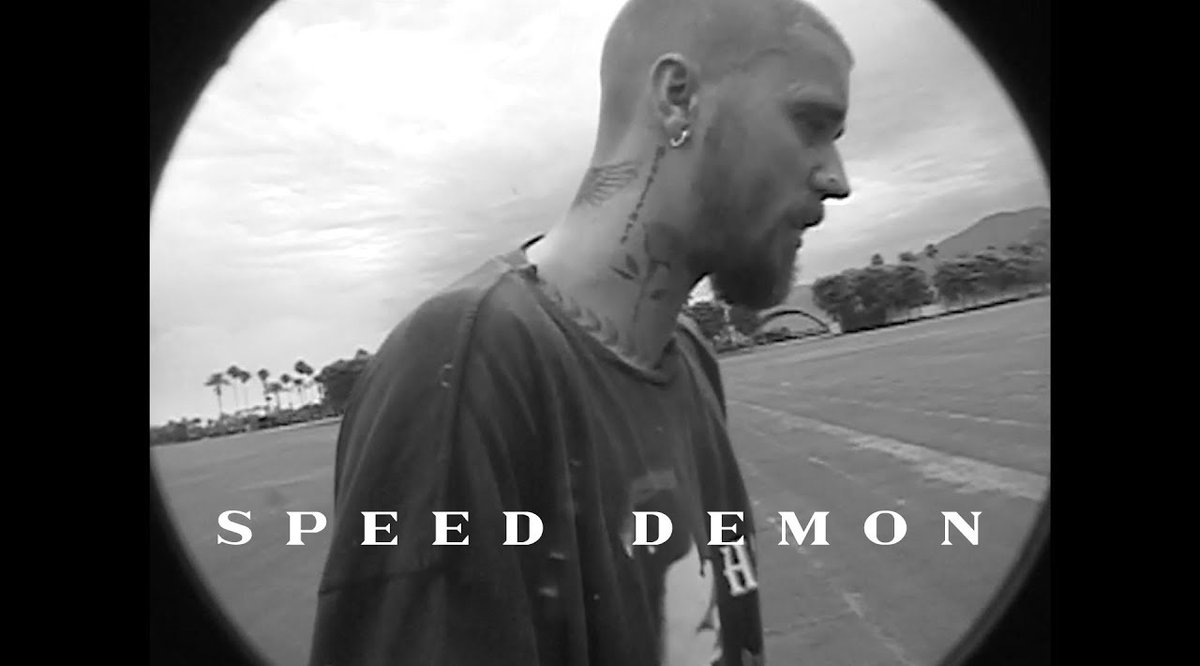 biebercentraI's tweet image. Justin Bieber’s “SPEED DEMON” re-enters the global Spotify chart at #198 with 1.275 million streams.