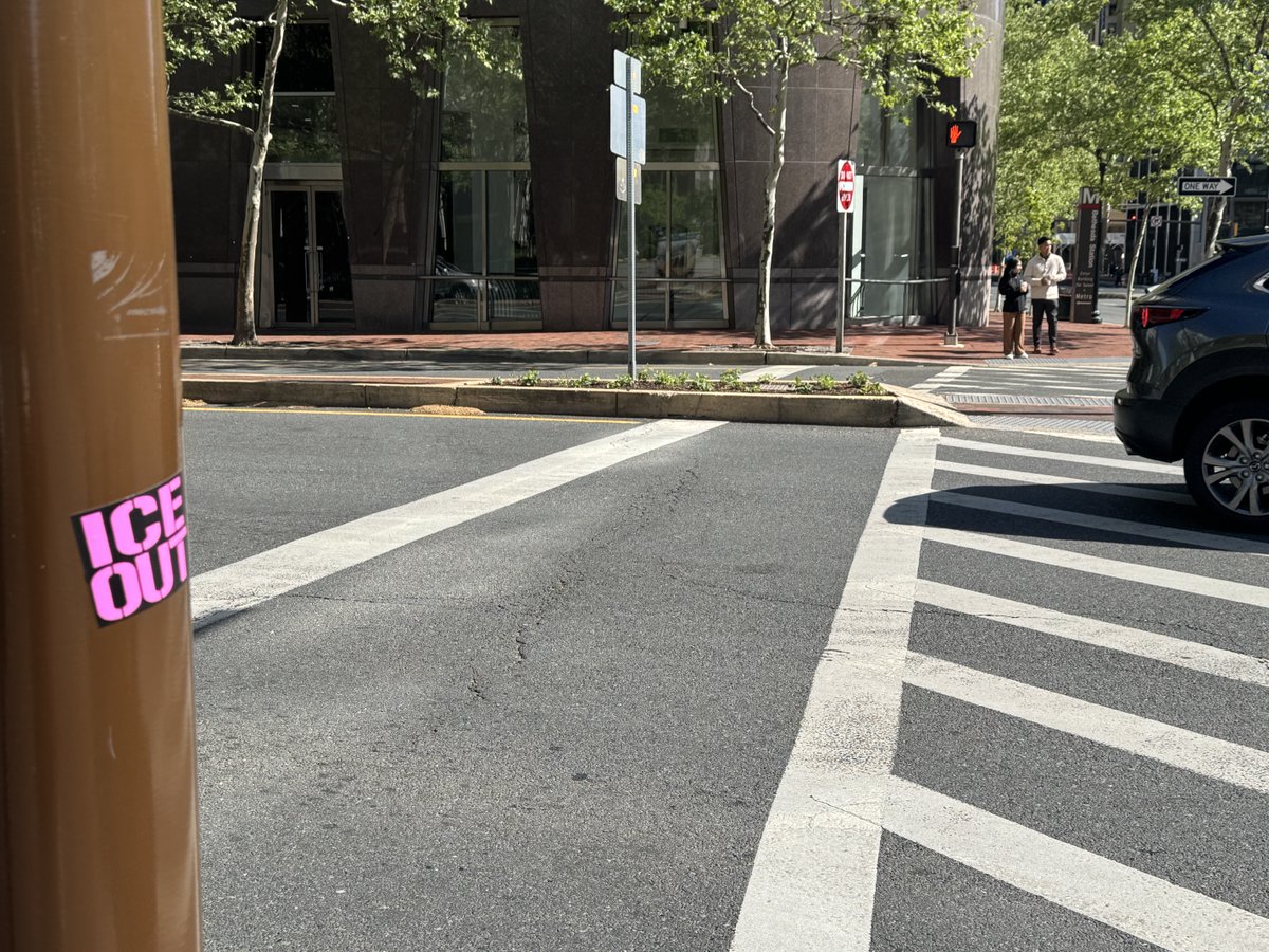 kortum's tweet photo. Running in Bethesda! https://t.co/Z6g9EQpVmT