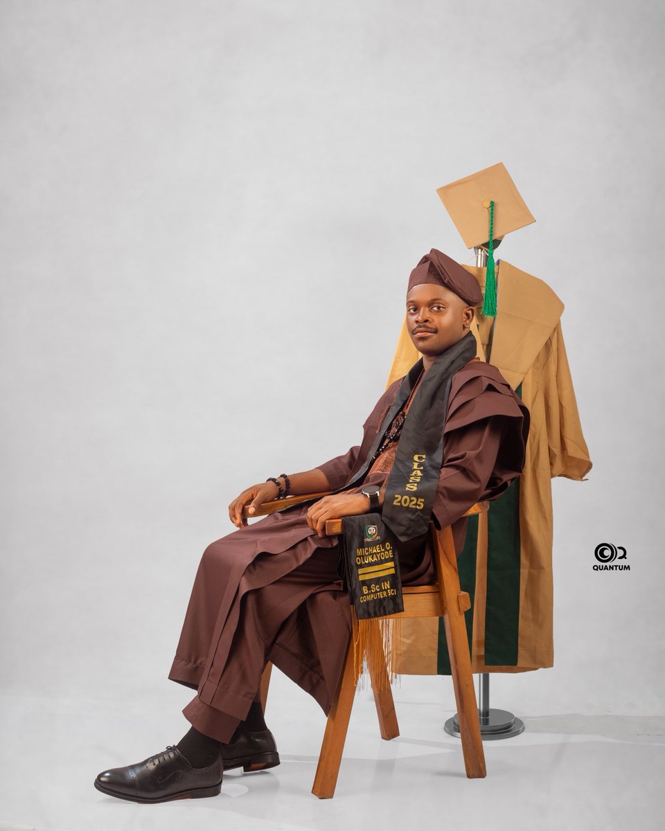 Lord Commander tweet media