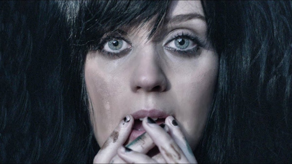 Katy Perry Charts (fan) tweet media