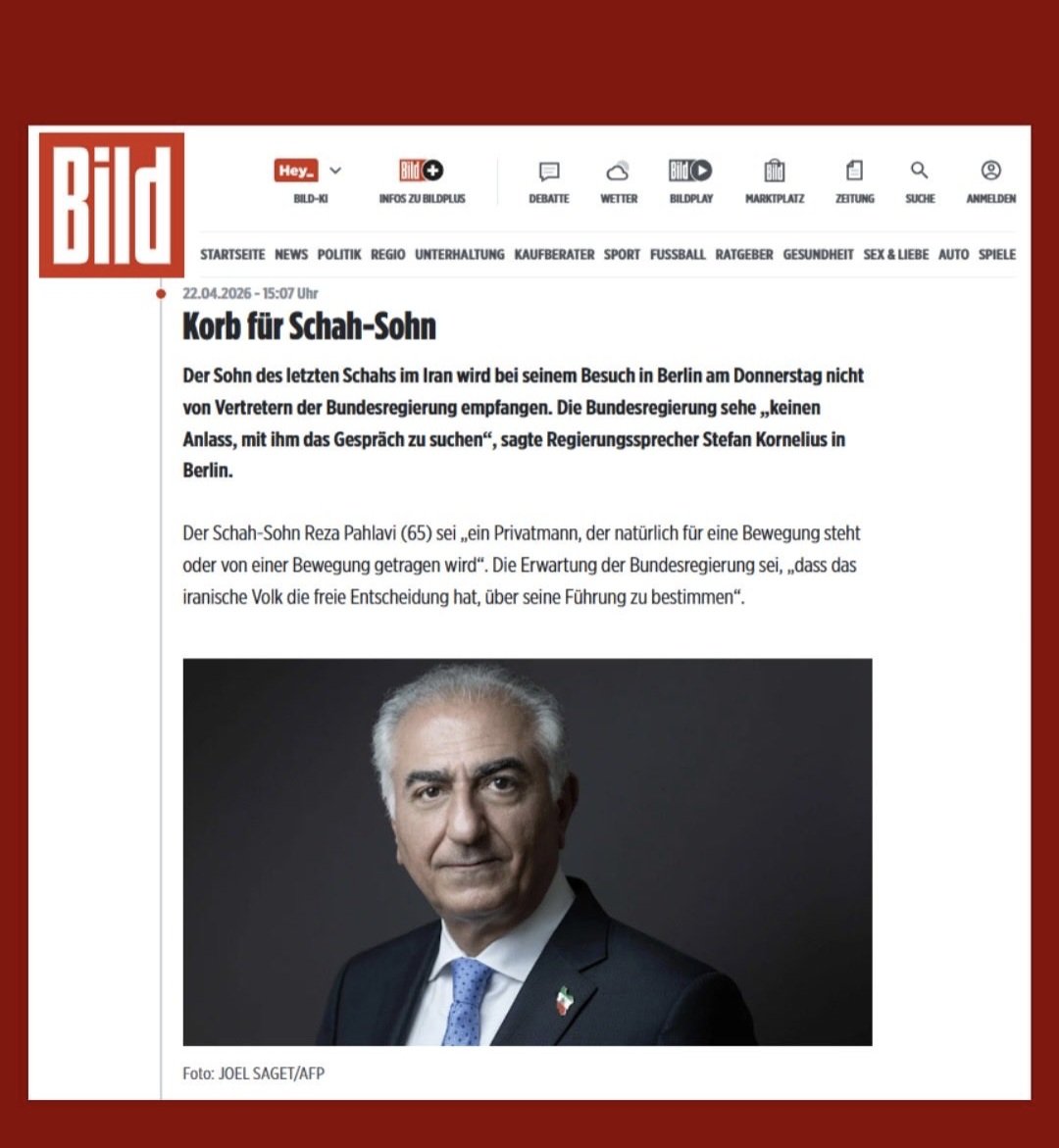 SanaieSahar's tweet photo. In your face du Scharlatan Pahlavi!!

Pahlavi ist die Vertretung einer faschistischen Strömung und nicht mehr! Mit der demokratischen Freiheitsbewegung hat er rein garnichts zu tun.
@ZDF @rbb24 @tagesschau
@ahmetovic_550 @CansuOezdemir
@Knut_Abraham @_ThomasRachel

#No2RezaPahlaviInBerlin #No2ShahNo2Mullahs