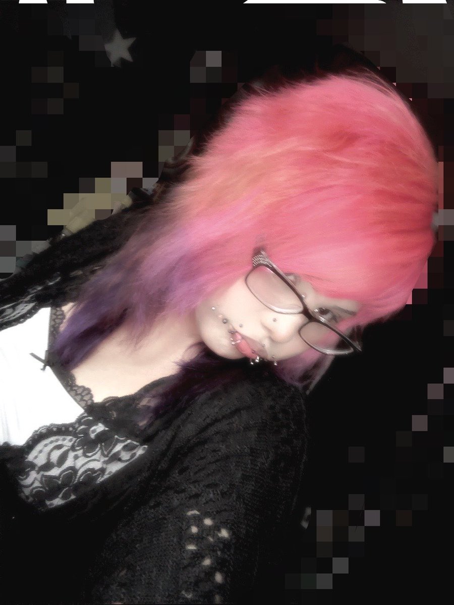 🎀🦷 tweet media