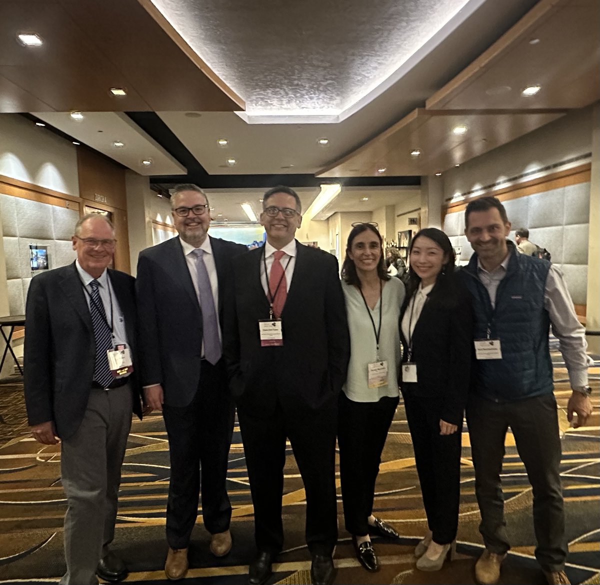 UTSW_IMResRsrch's tweet photo. An inspiring week at the AAP/ASCI/APSA Joint Meeting! Advancing discovery while strengthening the physician-scientist community. Grateful for moments of connection with our PSTP trainees and faculty in Chicago. #PhysicianScientist #AcademicMedicine @JointMeeting #APSA #PSTP #UTSW https://t.co/twruka2yb8
