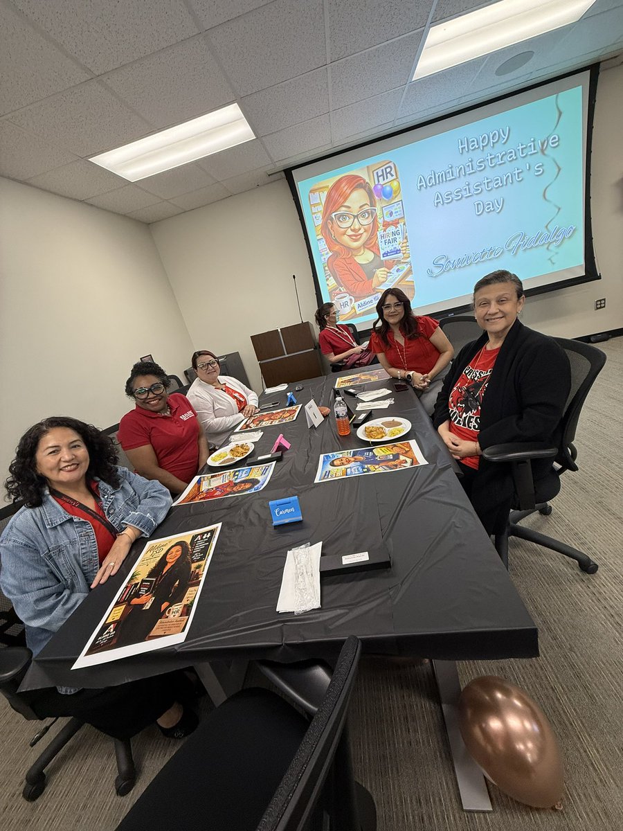 AldineHR's tweet image. Week 4 in RED and a day of celebration ❤️
Happy Administrative Professionals Day to those who make a difference behind the scenes and beyond.
Aldine HR still leading the way. #RedForEd #aldineaft6345