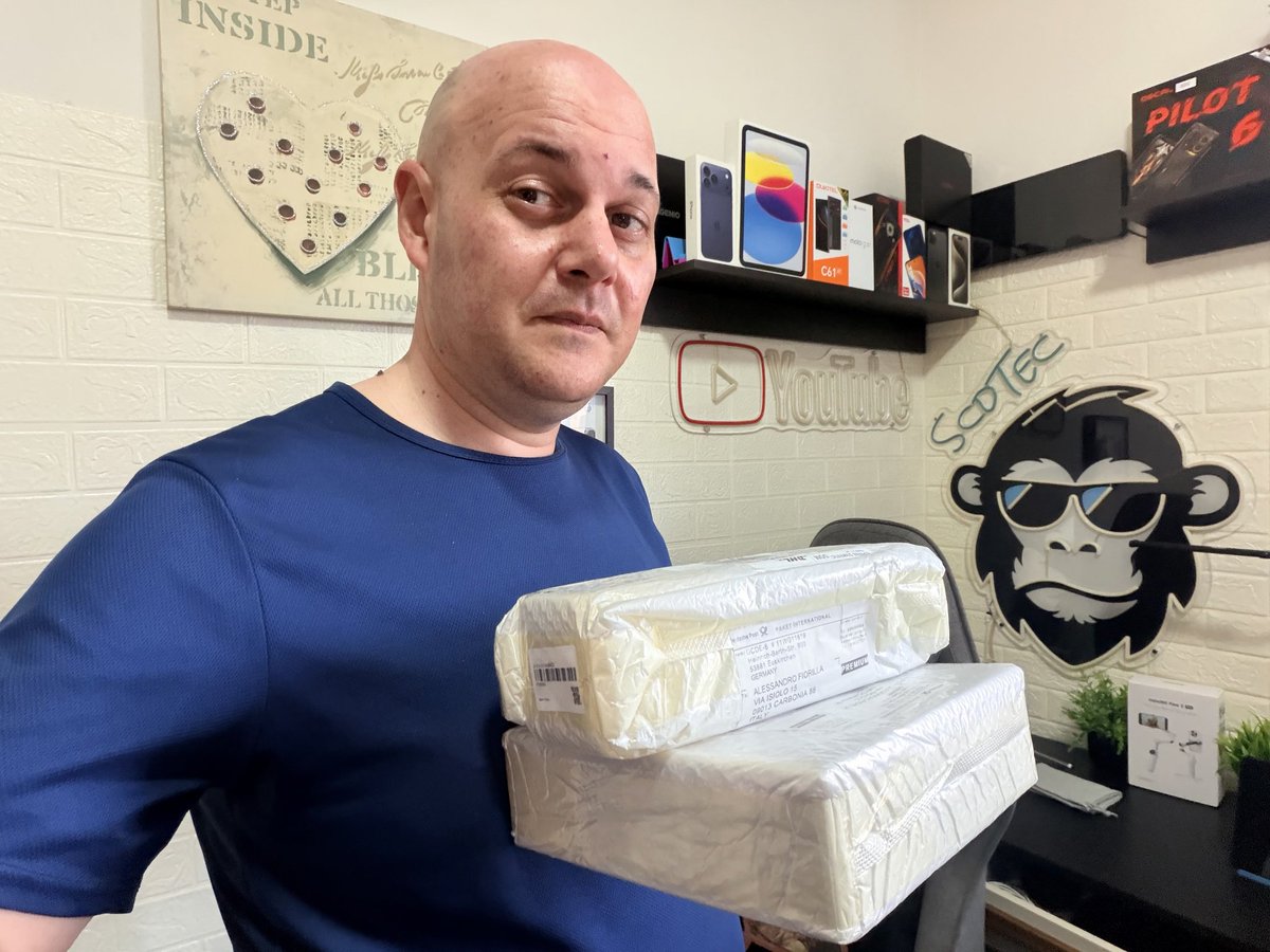 ScdTec's tweet image. 📦📦 Doppi pacchi = doppia scimmia 🐒🔥

Qui dentro c’è roba interessante… e secondo me anche qualche sorpresa 👀
Ovviamente non li apro così a caso: prima test seri, poi vi dico TUTTO senza filtri 😏

🔔 youtube.com/@ScimmiatidiTe…

#tech #unboxing #review #scimmiatiditecnologia