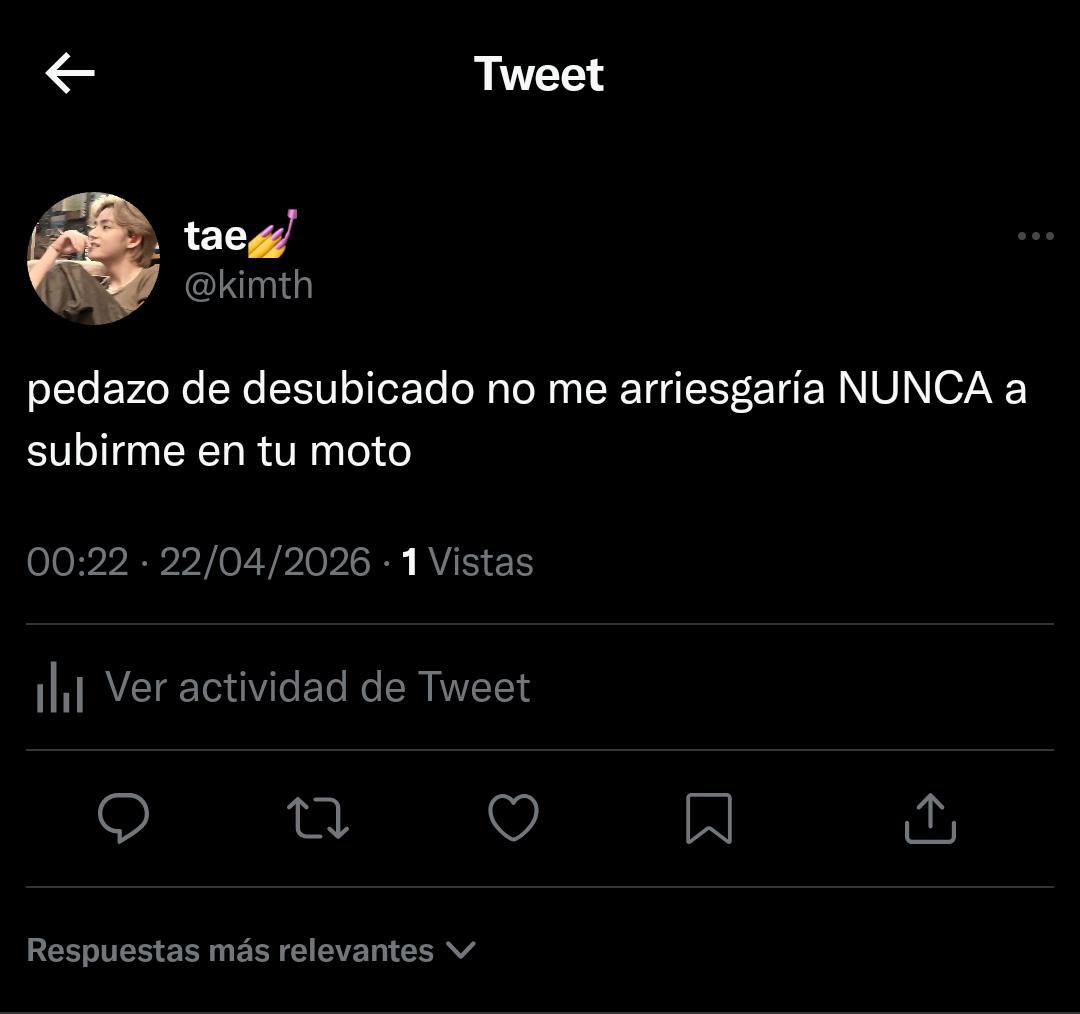 i4kookit's tweet photo. #kooktaeau — butakera 

antes de th, a jk solo le importaba su moto. ahora lo único que quiere es a ese rubio clasista que lo mira con asco y que ya le dijo que no.
porque, para jk, th vale la humillación de rogarle https://t.co/wZTvnwC8s3