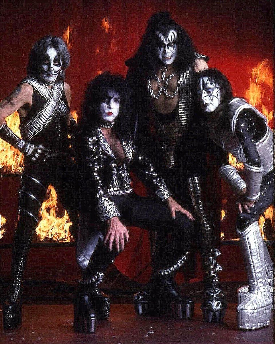 KISSopolis's tweet image. #KISS 1996