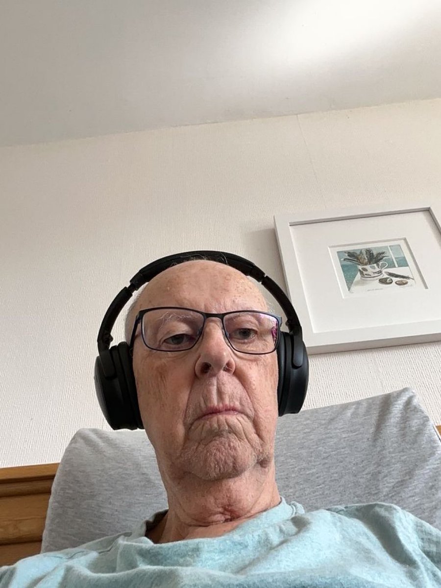 andrew jhone tweet media