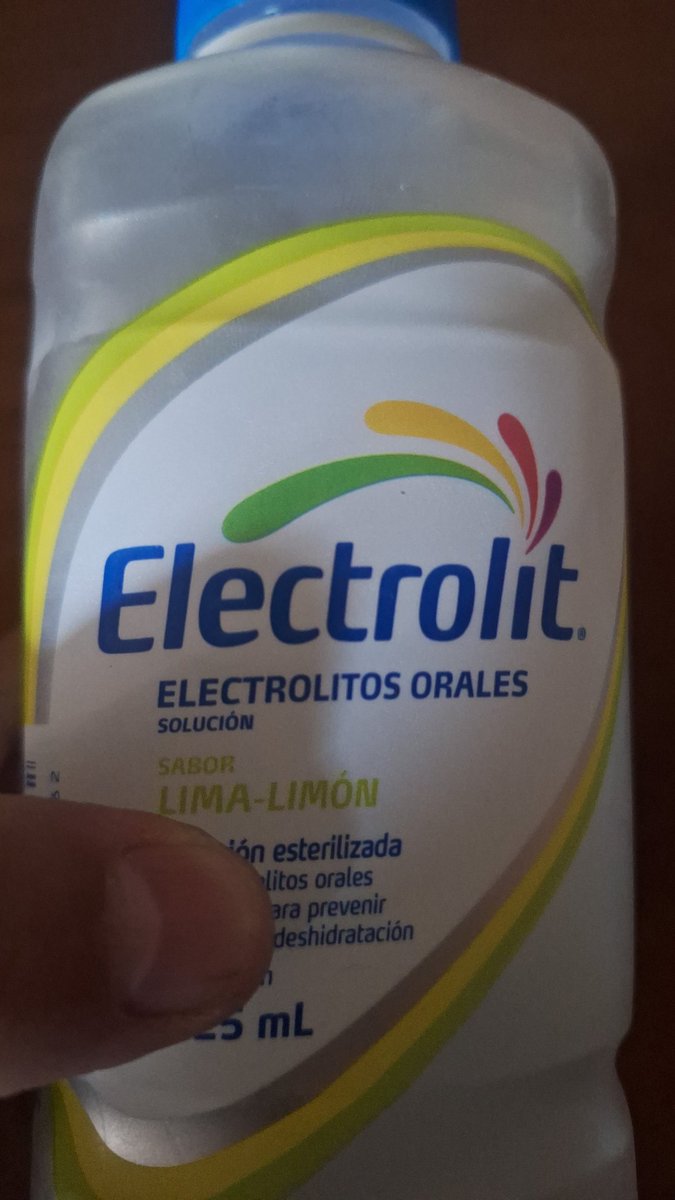 Sr. Wayne  el Ávidos de atención 🫡 😂🤣 tweet media