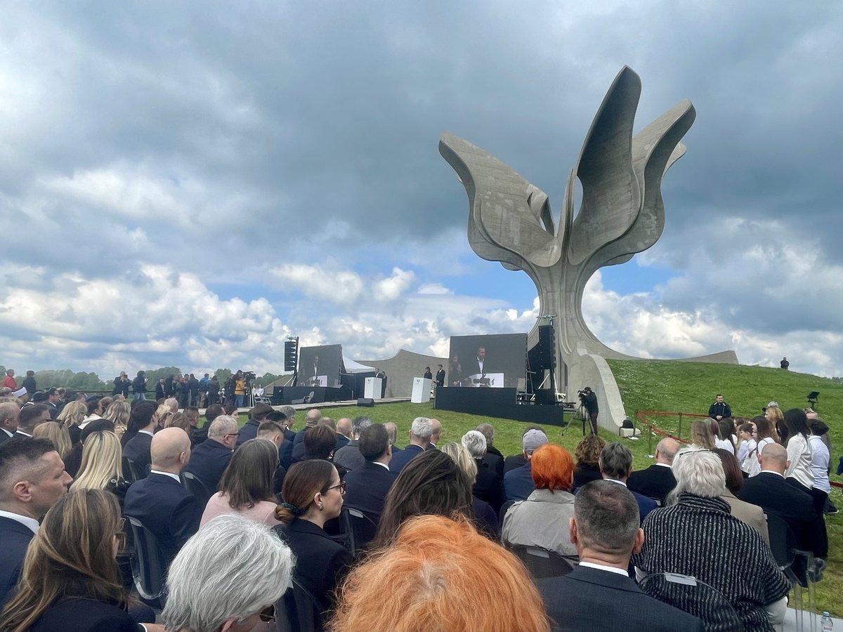SweAmbCro's tweet photo. Remembering and paying my respects to all the victims of WW2 Ustaše regime’s concentration camp in Jasenovac. Solemn day. 

#TellYeYourChildren https://t.co/DgHu6wY2zt
