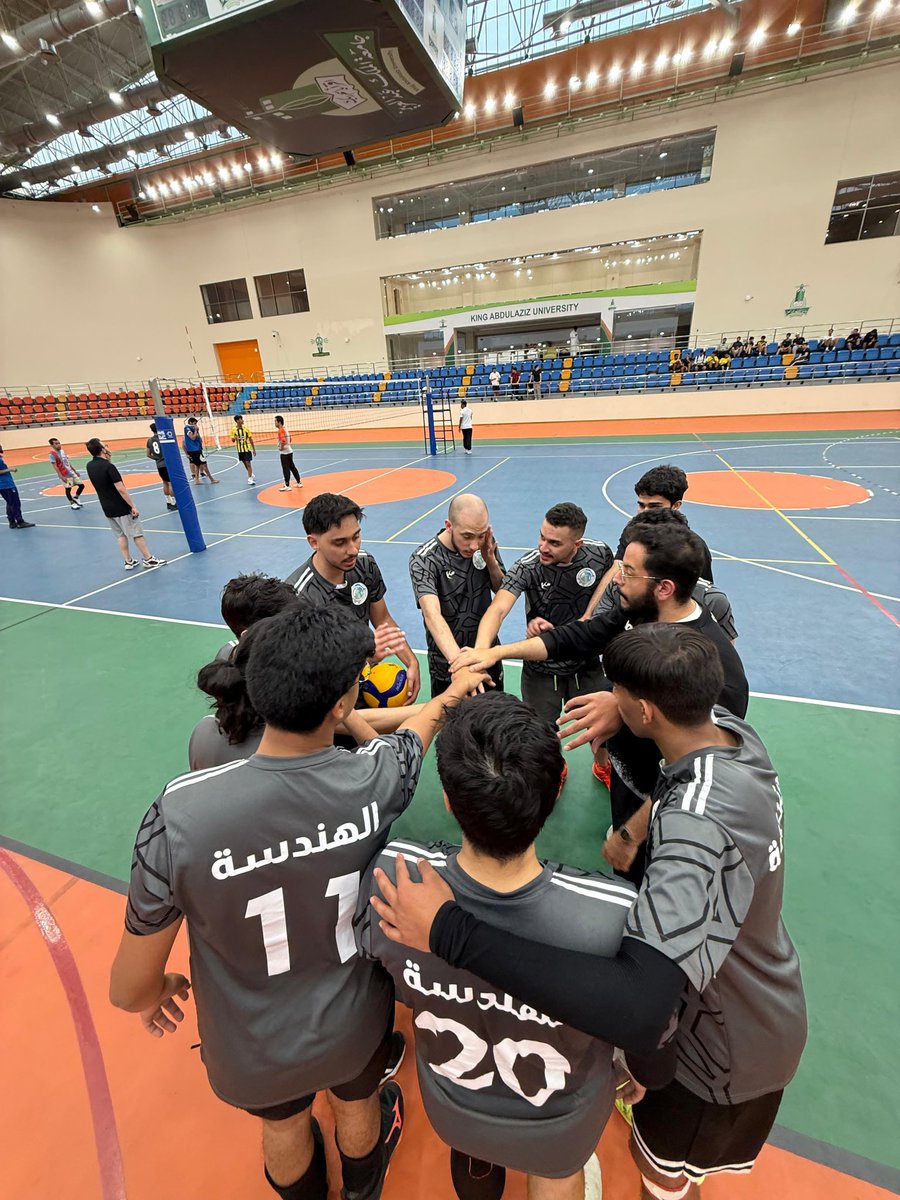 اللجنة الرياضية | الهندسة tweet media