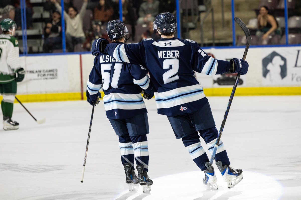 PentictonVees's tweet photo. The top two teams in the Western Conference square off in Round 3 of the playoffs! 

SERIES PREVIEW | https://t.co/lxB98Le3eg

📸: Cherie Morgan https://t.co/ZksKPwHUOu
