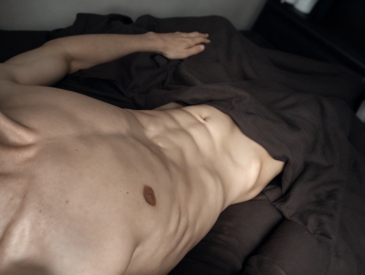 StrangeVision tweet media