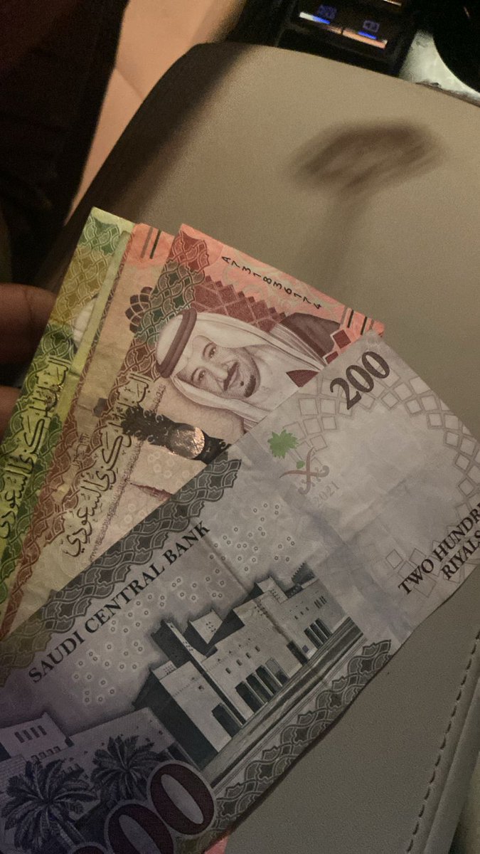 Walter Daniels tweet media