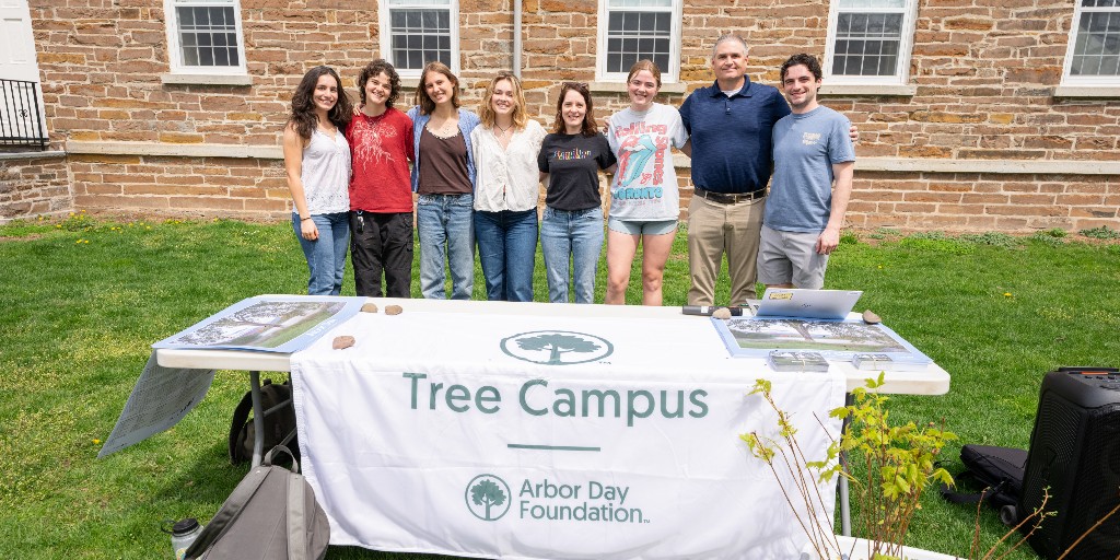 Hamilton College tweet media