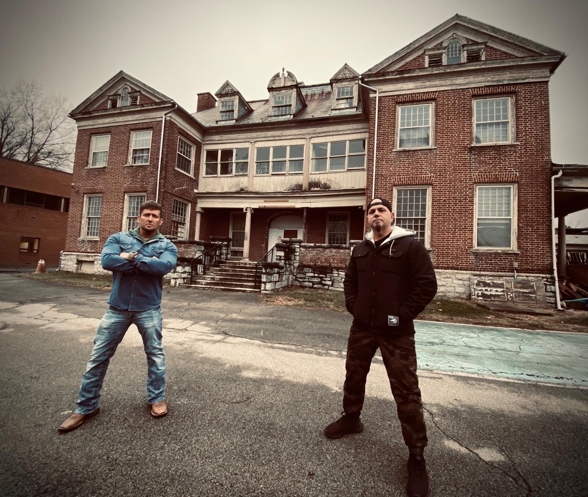 Wraith Chasers tweet media