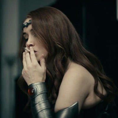 faye — geekgirlpiled tweet media