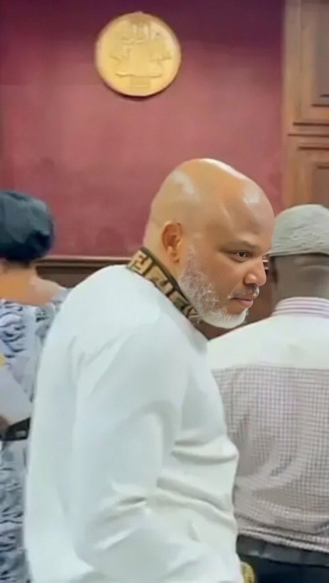 Uchenna Marvin  tweet media