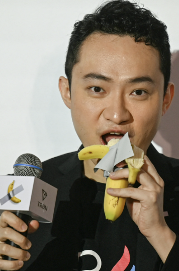 MeidasTouch tweet media