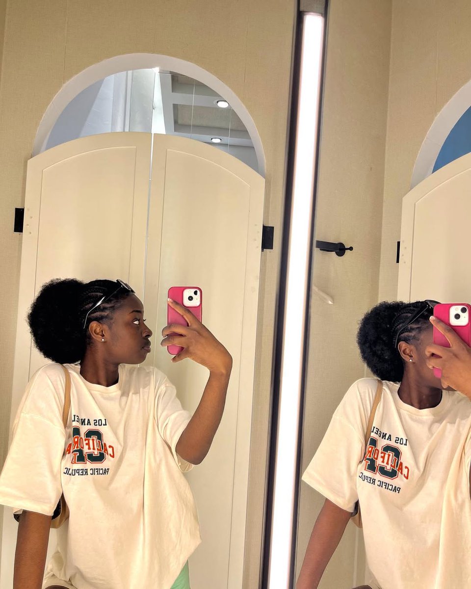 Iyimide_ola's tweet photo. I’m new on X.... Help me hit 500 followers by engaging with this post 💋 https://t.co/ncOaoW6EDi