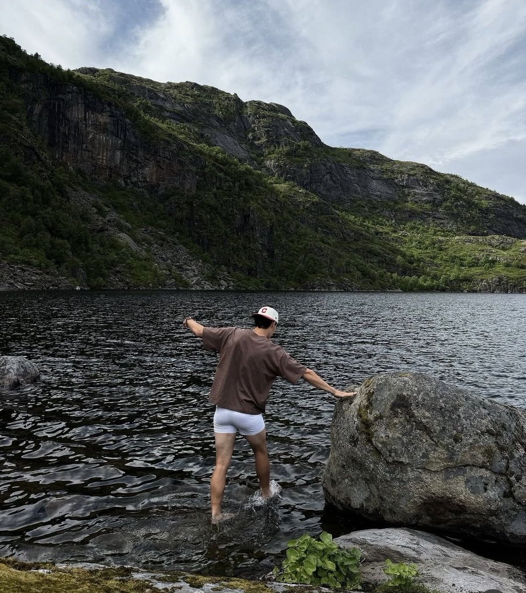 𝐑ockefeller, Z. tweet media