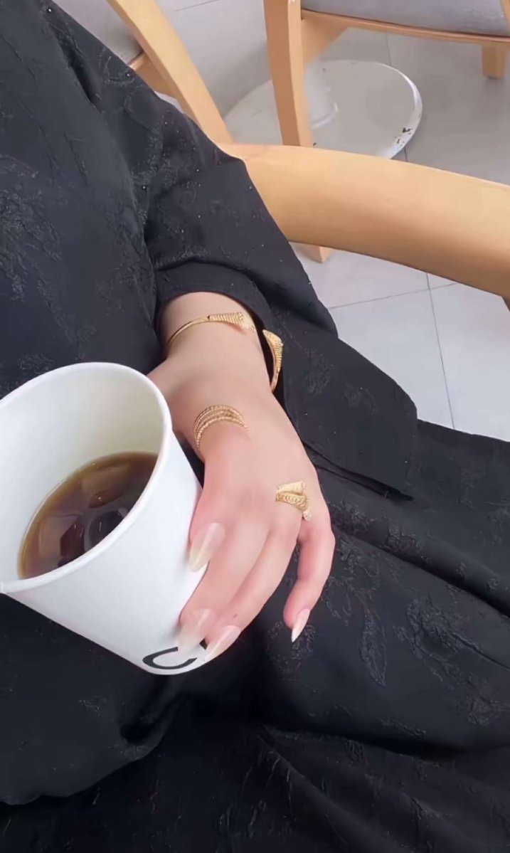 ‏غااليه ﮼🕊 tweet media