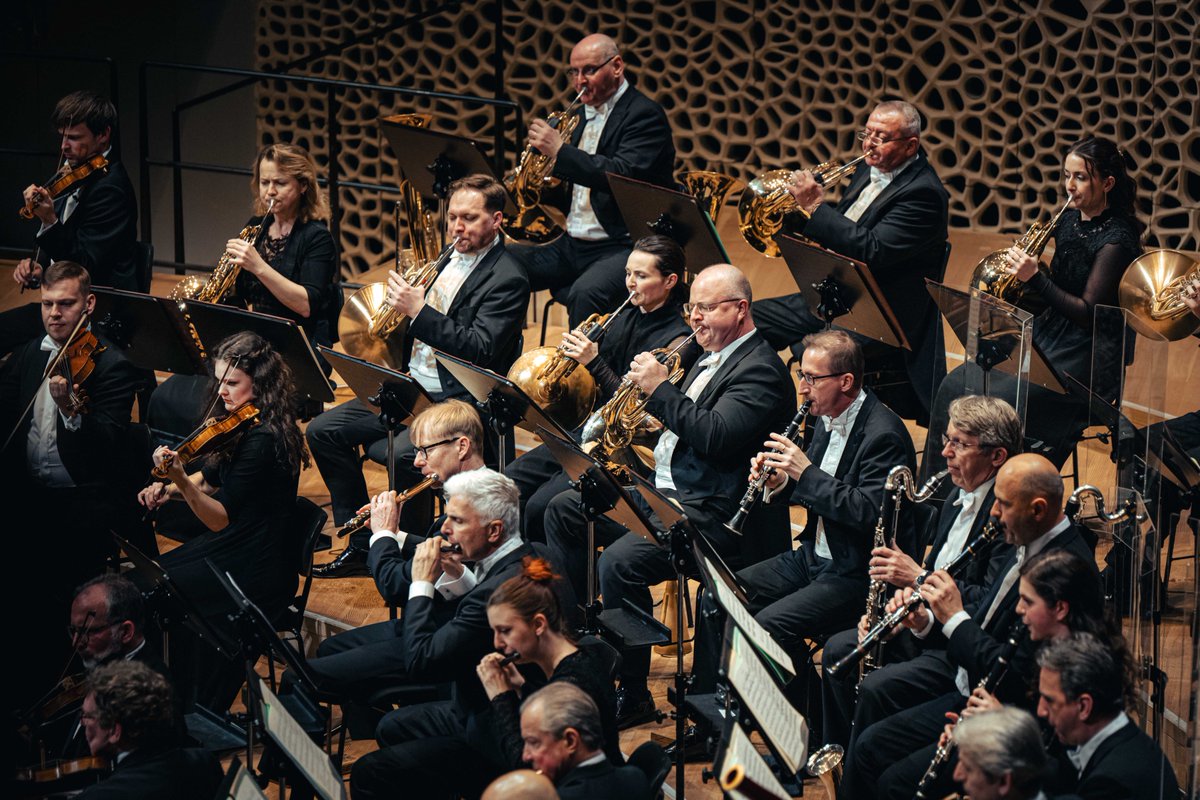 Czech Philharmonic tweet media