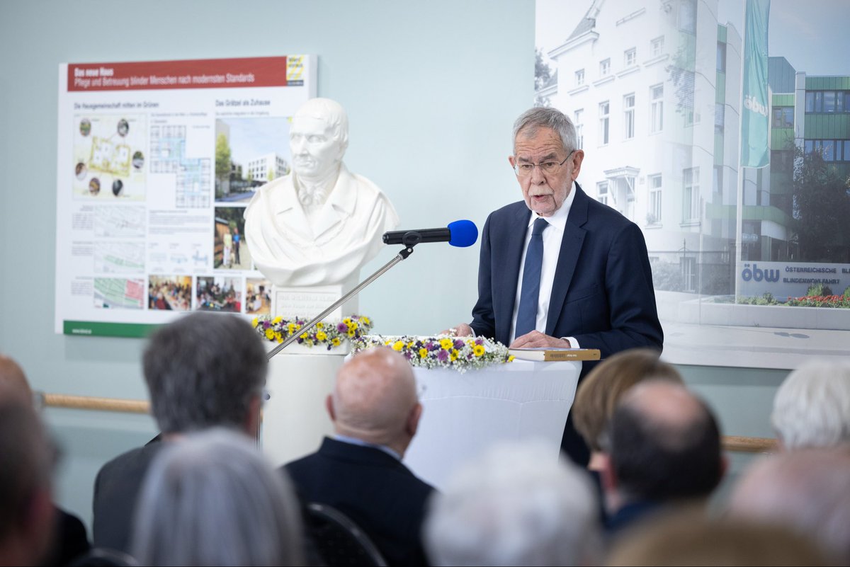 Alexander Van der Bellen tweet media