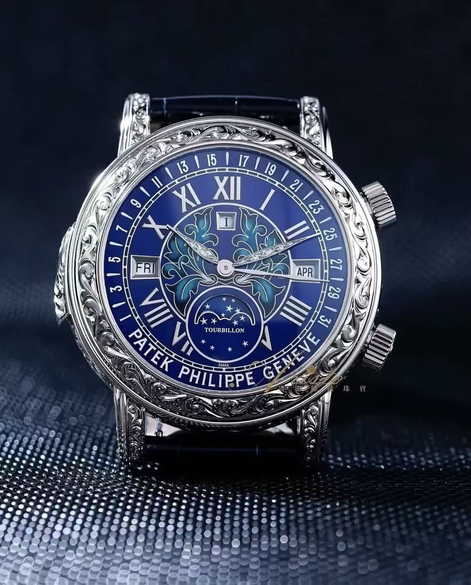 Christianvive07's tweet image. Reloj de lujo de alta gama con esfera verde impresionante y caja de oro.
Artesanía premium, detalles perfectos, ideal para uso diario y colección.
DM para precio y más fotos. Envío rápido a todo el mundo.
Hecho en China, réplica 1:1

#Classic
#Fashion
#Stylish
#Elegant
#Trendy