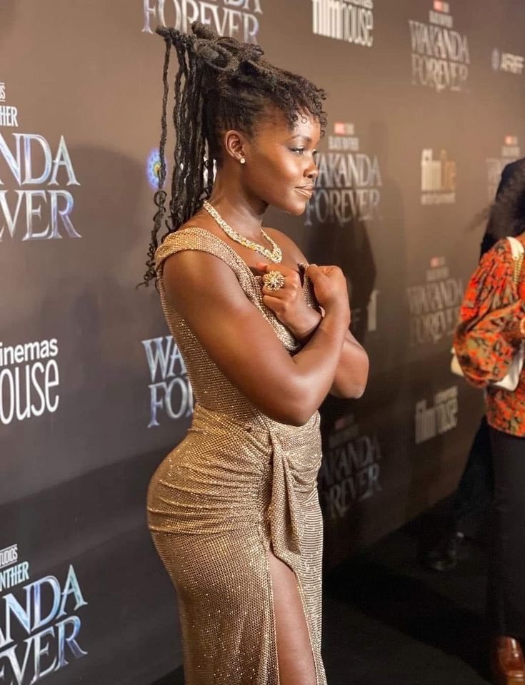 blacktwiterthrd's tweet image. Lupita Nyongo 😮‍💨

Black is beautiful.