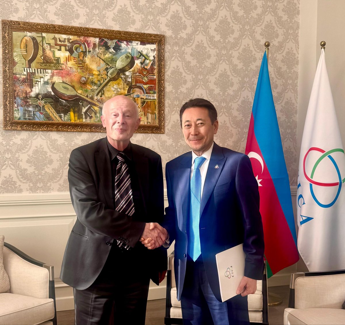 KairatSarybay's tweet image. Met w/ Dr Hans Joachim Schellnhuber, DG of @IIASAVienna

Exchanged on prospects to establish #CICA-#IIASA partnership, incl. via #CICAThinkTankForum, #PNLU, #CICA Youth &amp;amp; Women Councils

Highlighted shared priorities in #ClimateDiplomacy, water security &amp;amp; #SustainableDevelopment