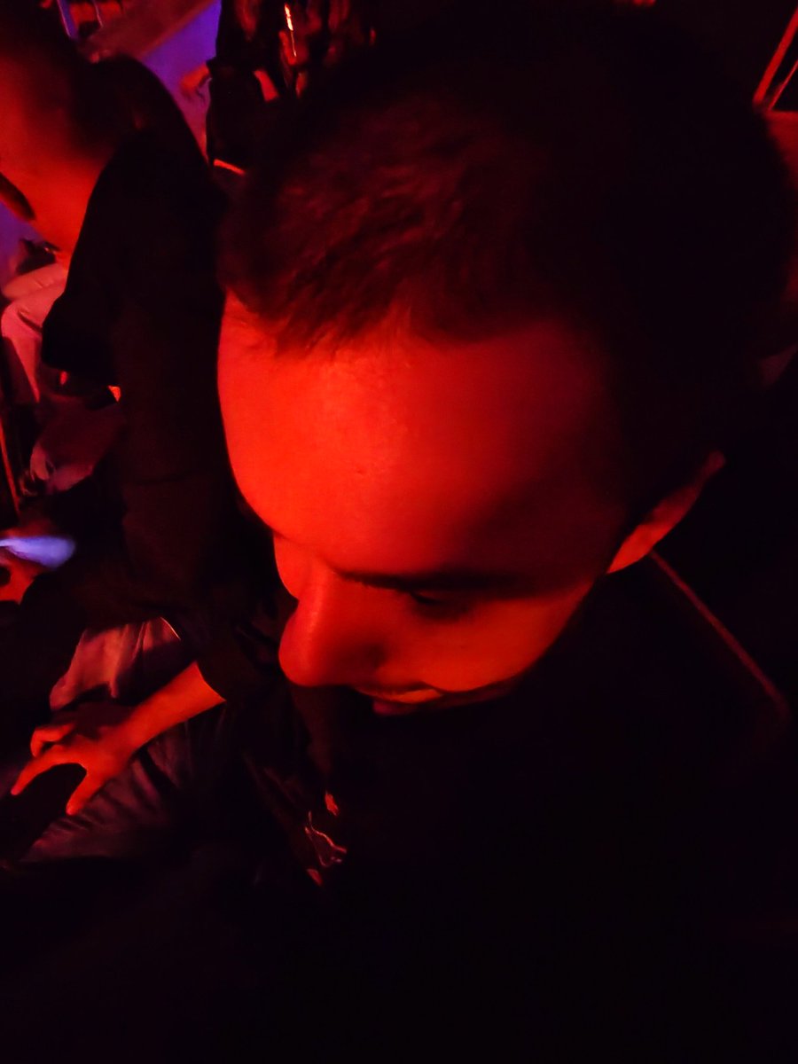 nika 𖹭.ᐟ tweet media