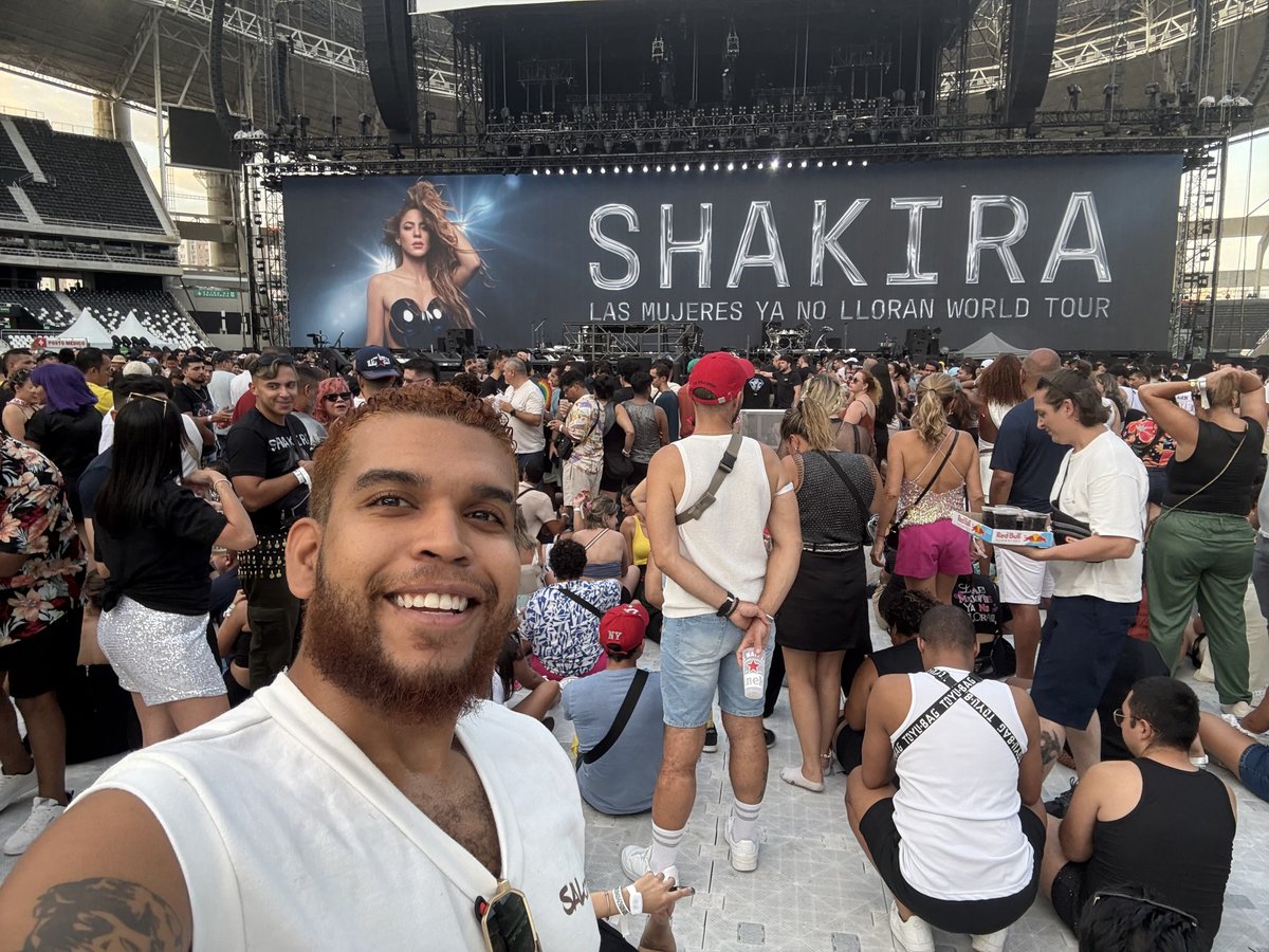 • t/o/m • tweet media