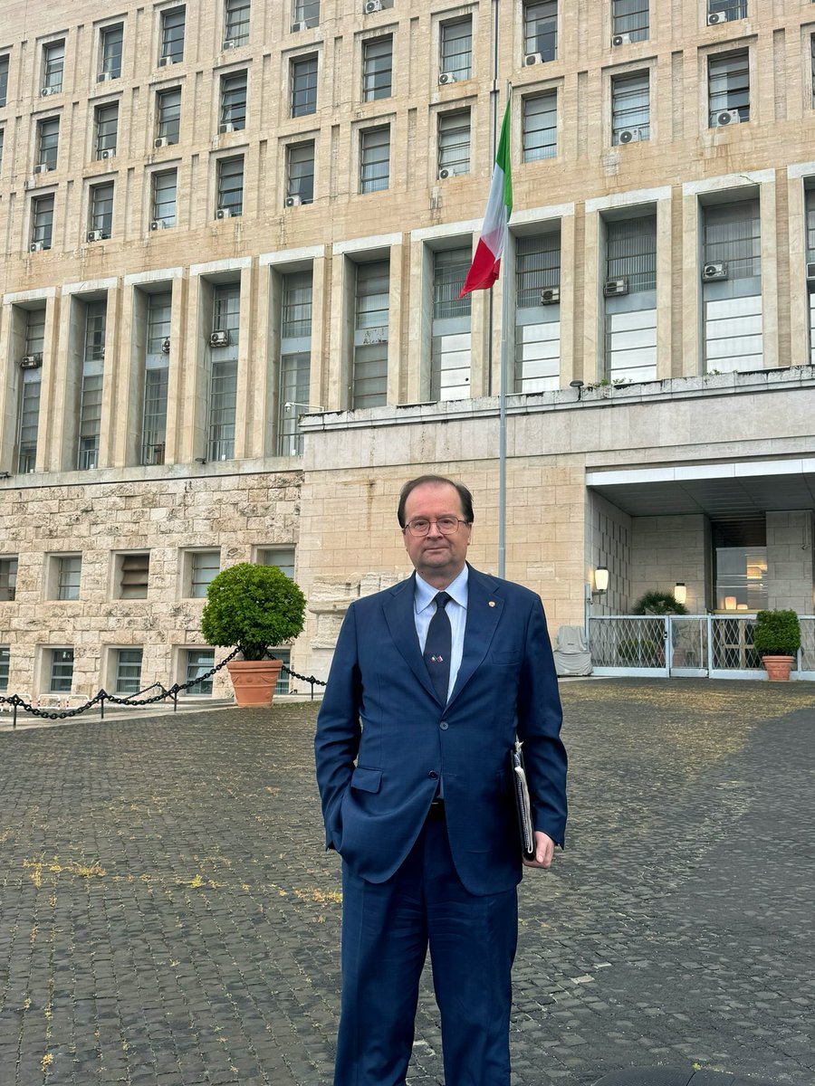 Russian Embassy in Italy tweet media