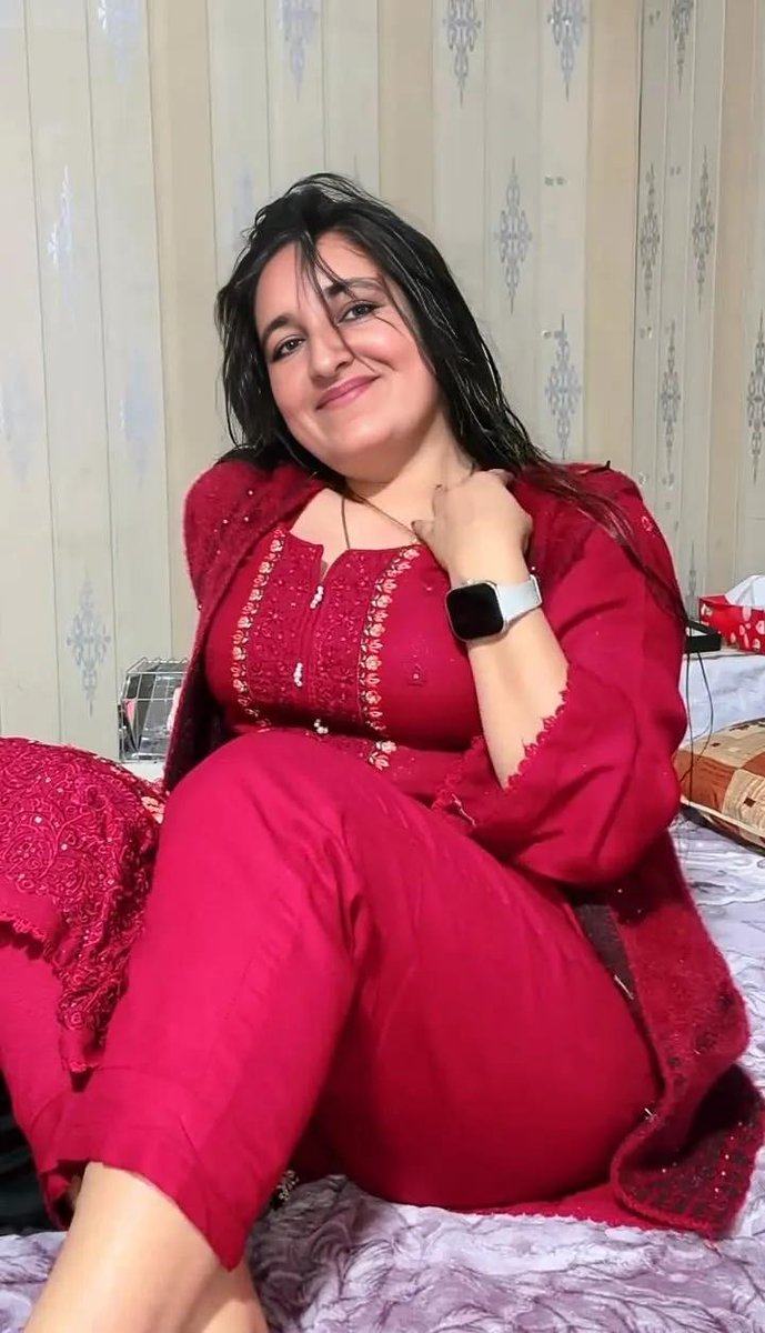 saima khan tweet media