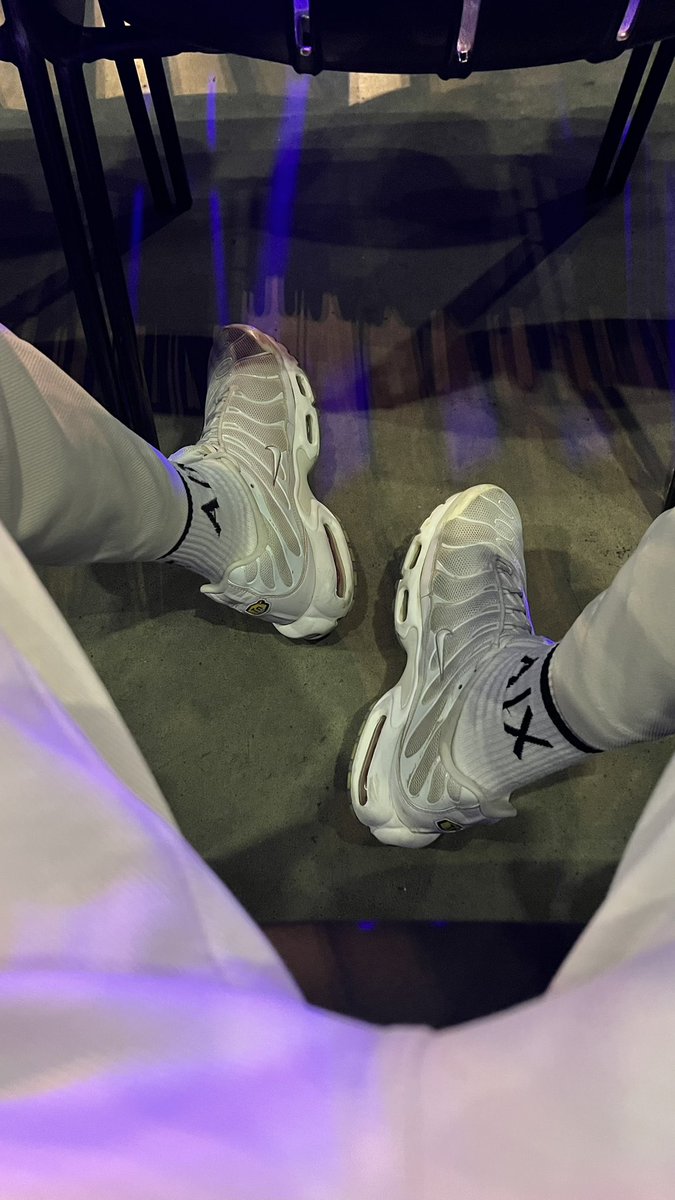 KiffeurFastOch tweet media