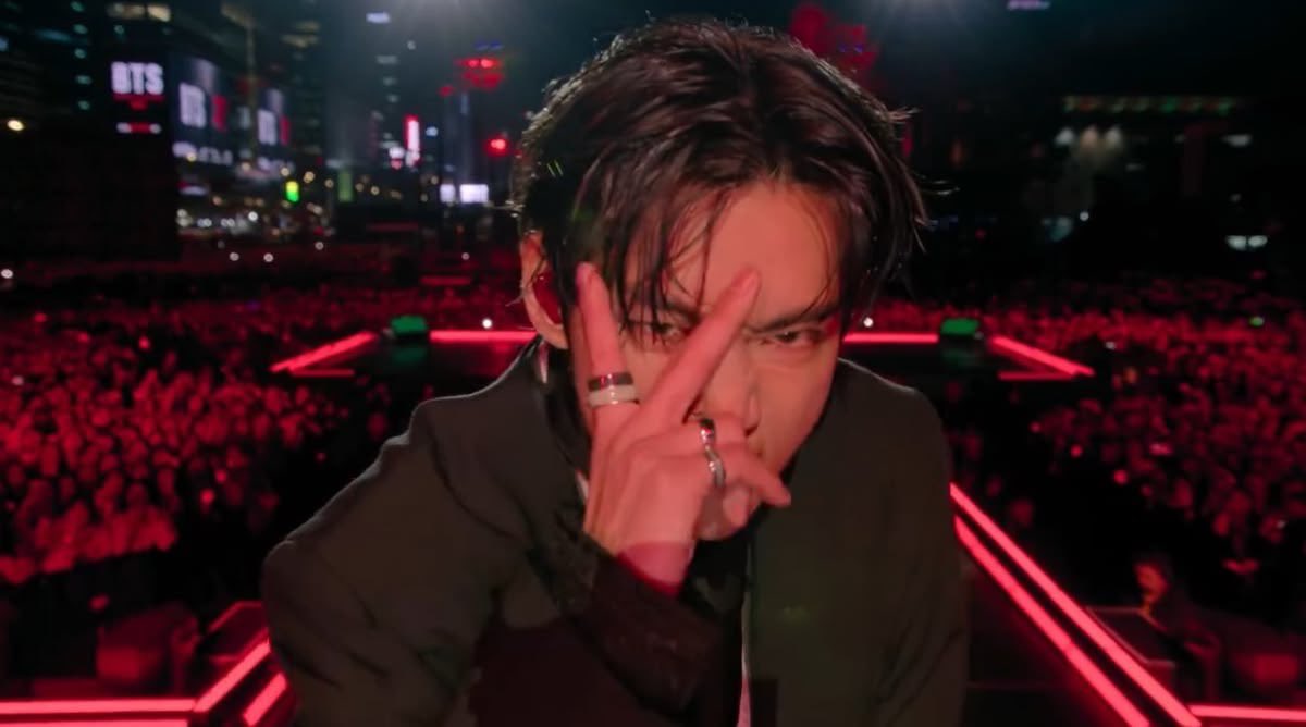 𝐥𝐥𝐢𝐧 ⁷ is seeing bts tweet media