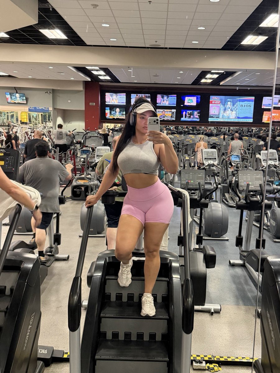 Demetria Obilor tweet media