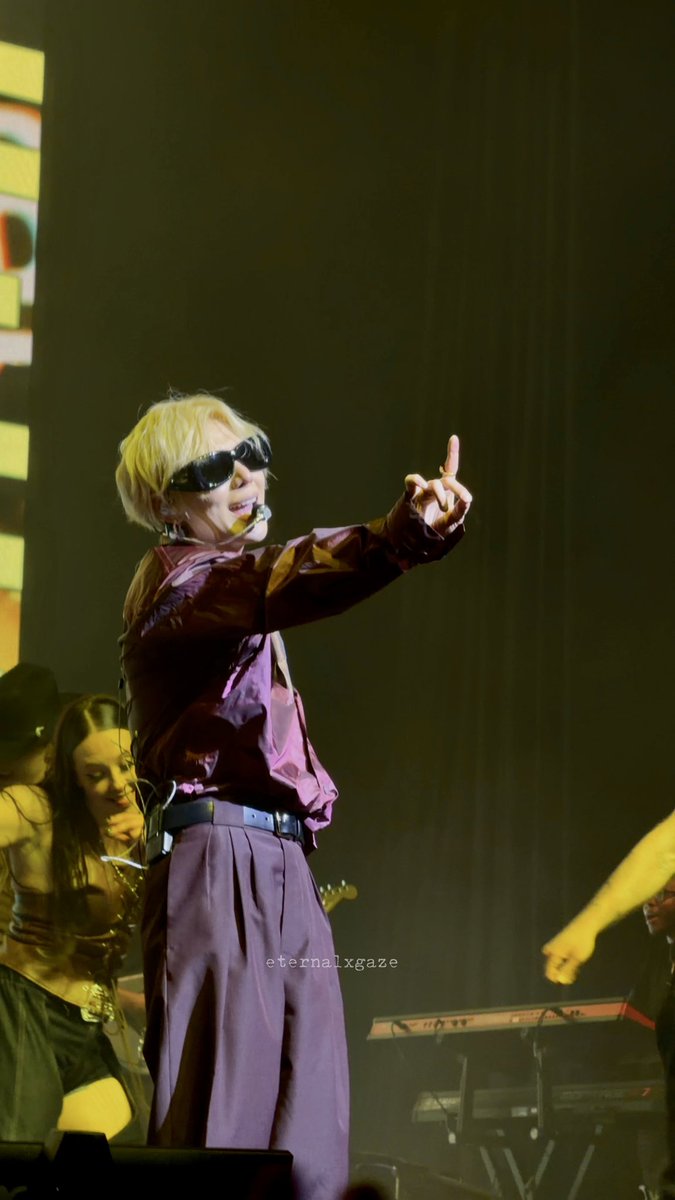 eternalxgaze✈️🐥🏜️🌵 tweet media