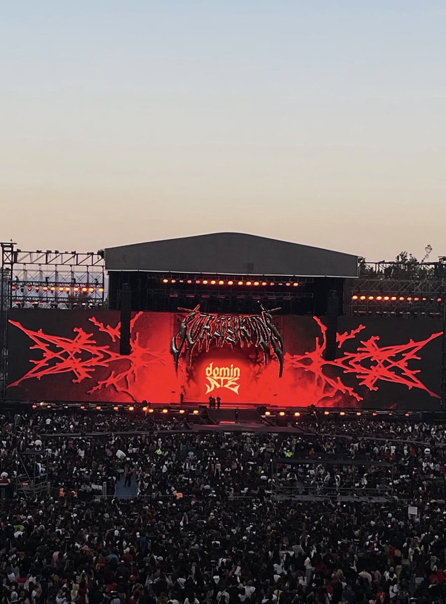 lili is seeing bts n enha!!! tweet media