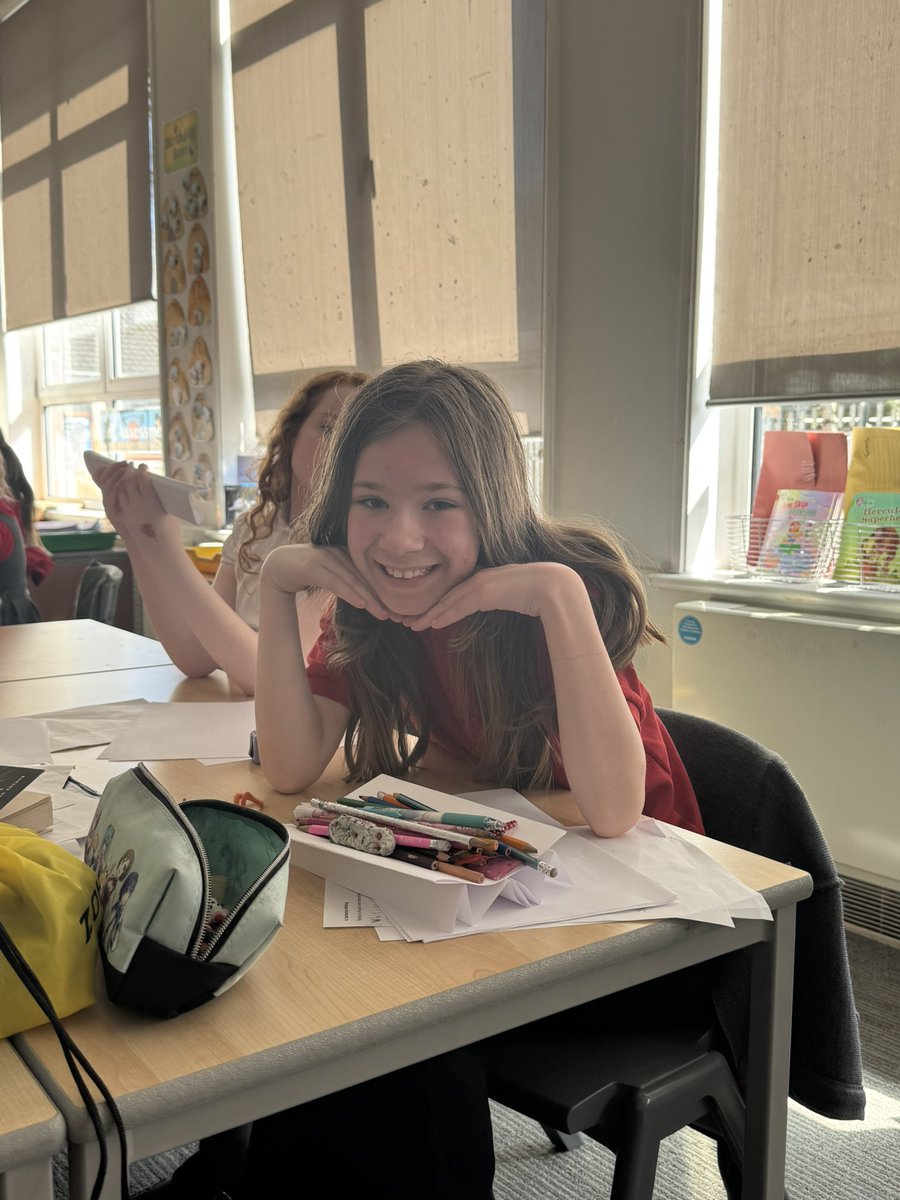 InverkipPrimary's tweet image. Our P4 and P1 pupils paired up to design and build the most stable bridges using their STEM skills. Lots of creativity, problem-solving and resilience on show… fantastic collaboration from our youngest to oldest learners! 👏 #Teamwork #STEM #EveryMomentCounts